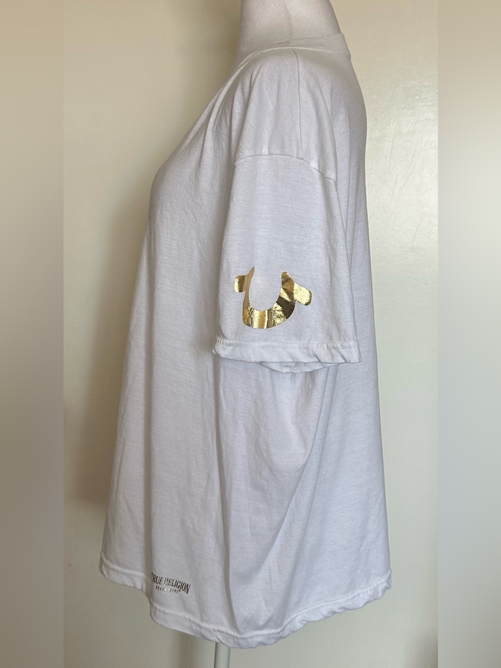 True Religion Women’s V-Neck Tee White Short Sleeve Pullover T-Shirt Sz XL Logo - Picture 7 of 10
